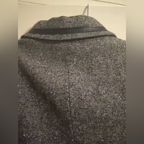 Pendleton Gray Wool Silk Blend Tweed Black Leather Trim Blazer Size 12 Tall - Picture 6 of 10